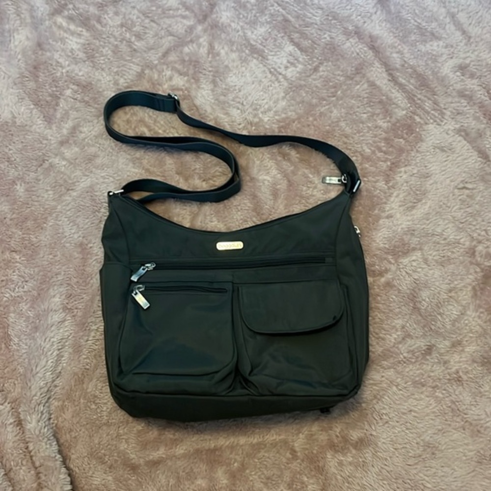 Baggallini Everywhere Bag Hobo w/Wristlett